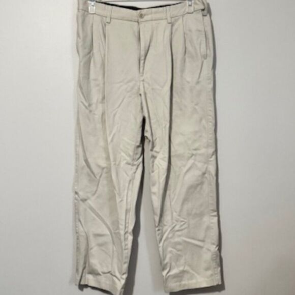 Savane Other - USED Men's Savane Khaki Expandable Waist Paints Color Light Khaki Size 34/29